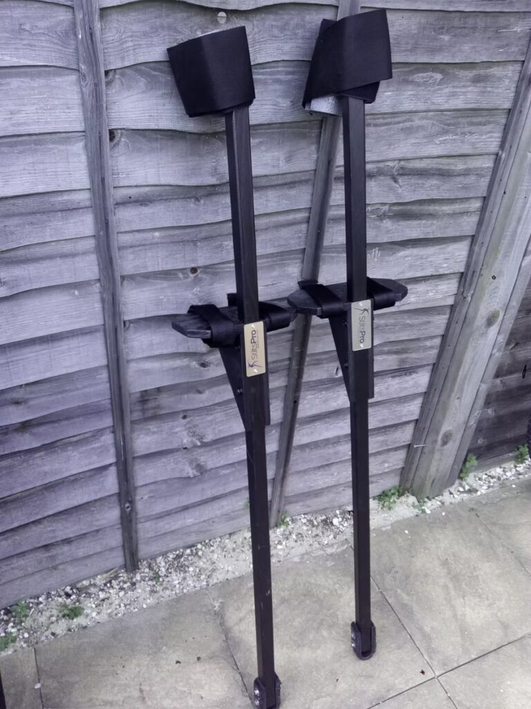 d7699f_d5f4973009a840dbaf8abe1dc3c20085~mv2_d_3120_4160_s_4_2